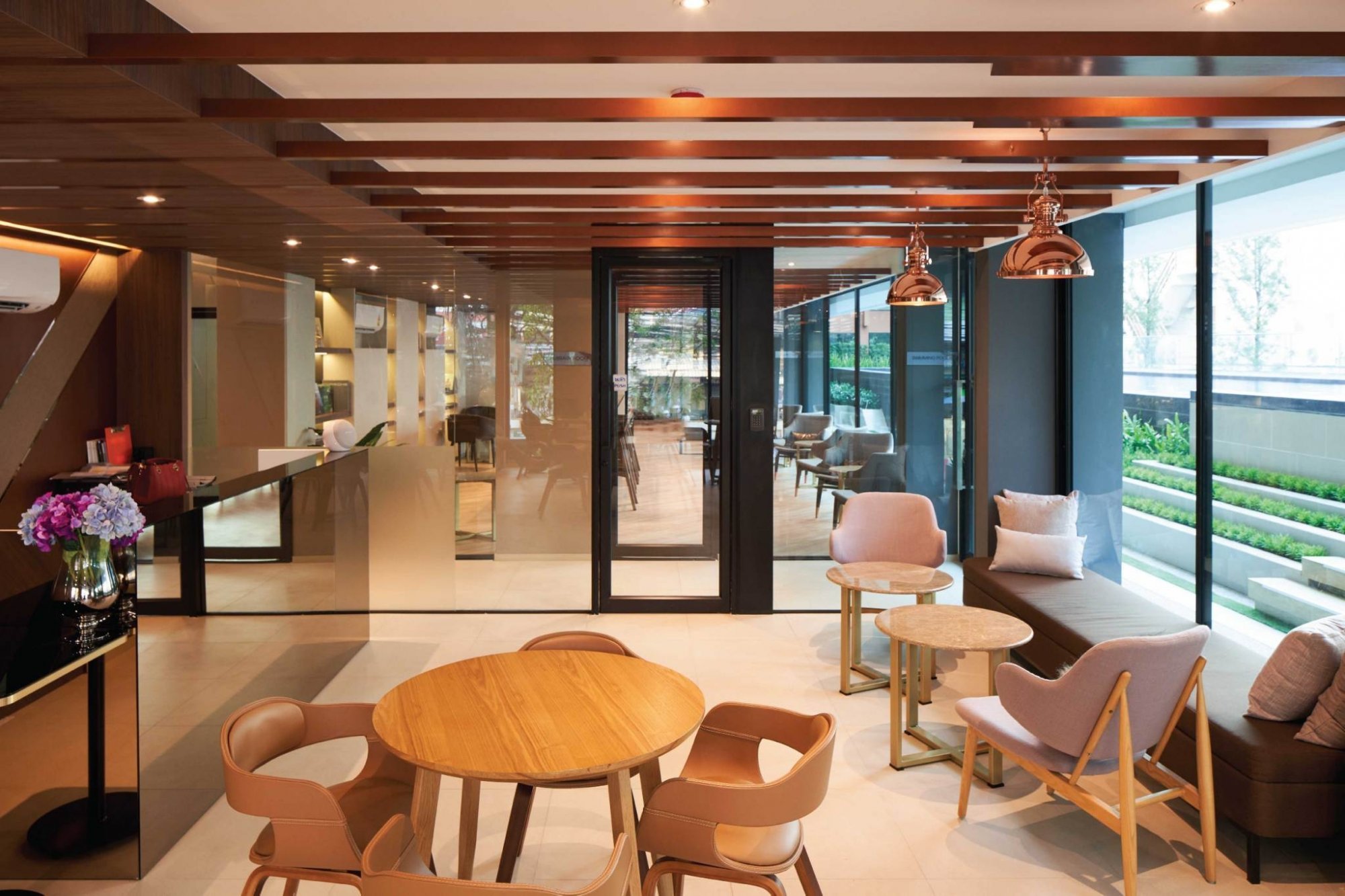 บราวน์ คอนโด พหลฯ-สะพานใหม่