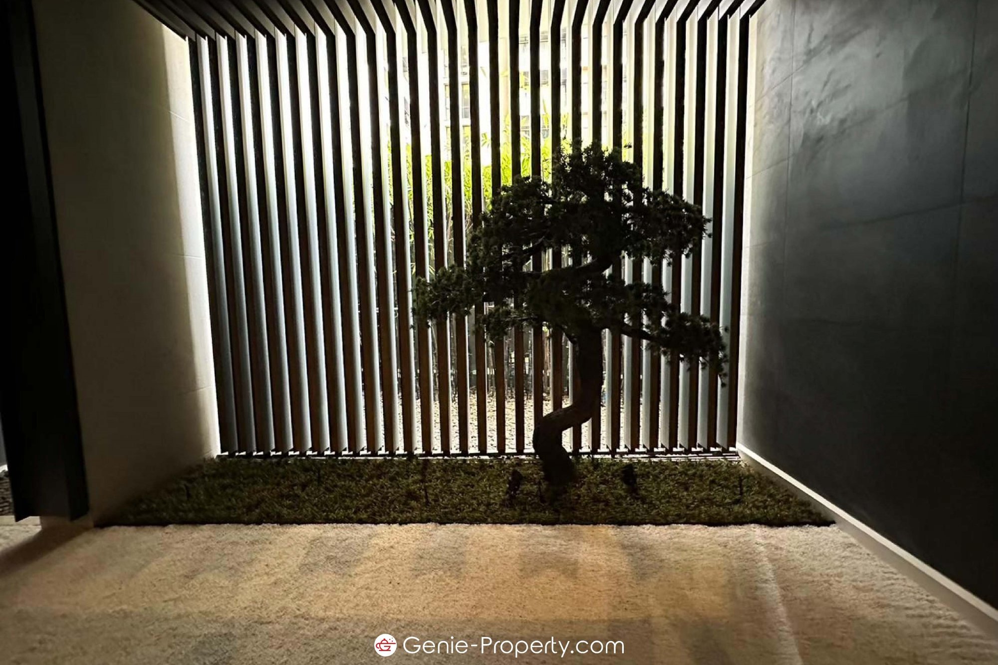 ดิ เอสเทลล์ พร้อมพงษ์