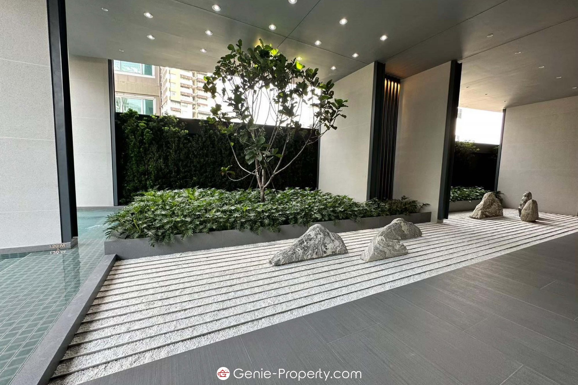 ดิ เอสเทลล์ พร้อมพงษ์