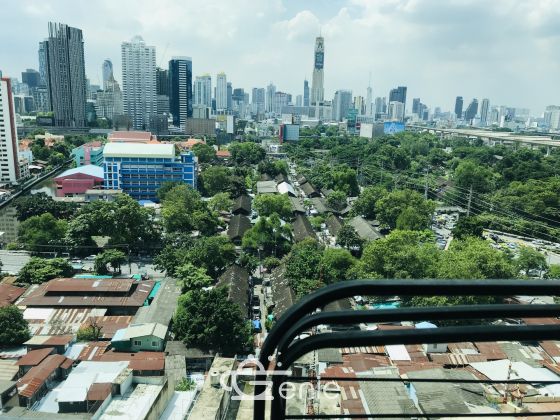 Circle Condominium