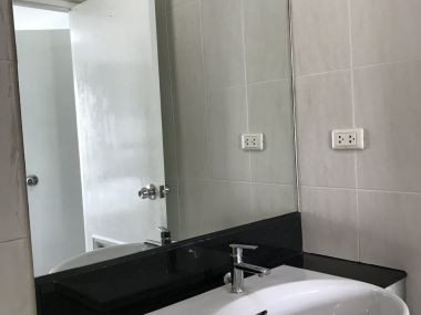For rent at 49 Plus One 1 Bedroom 1 Bathroom 24,000THB/month Fully furnished PROP0000102