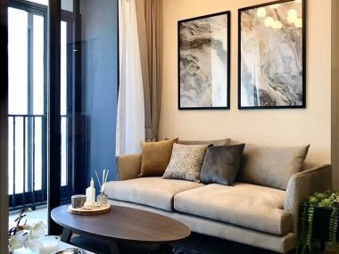 คอนโดติดรถไฟฟ้า Ashton asoke2 bed