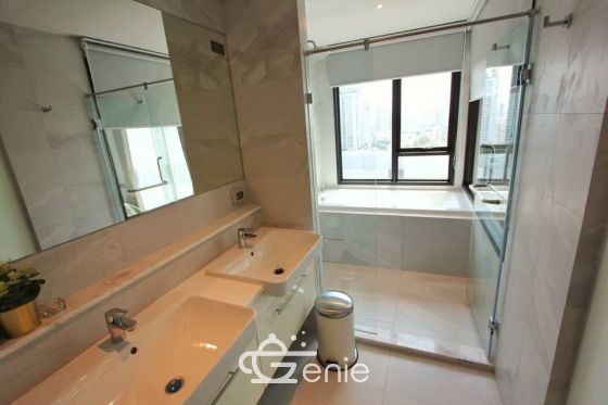 Rhythm Ekkamai for rent 2 beds 80 Sq.m.