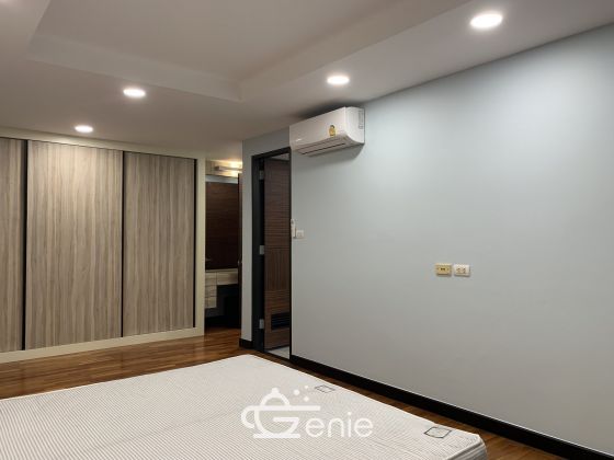 For rent at Avenue 61 Condominium 3 Bedroom 3 Bathroom 70,000THB/month Fully furnished