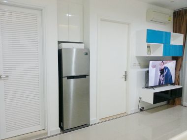 Owner - For rent TC Green Rama 9 Corner unit Floor 22 north view