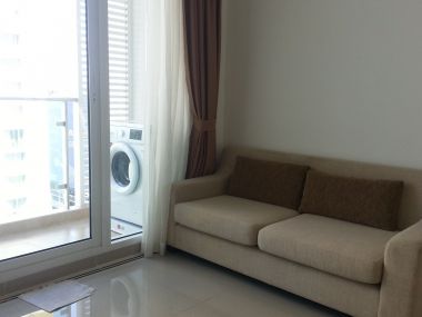 Owner - For rent TC Green Rama 9 Corner unit Floor 22 north view