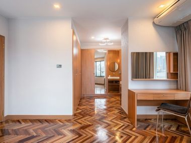 📣 New Renovate คอนโดใกล้ BTS ทองหล่อ แต่งห้องสไตล์ญี่ปุ่น เฟอร์นิเจอร์ครบ ใหม่แกะกล่อง พร้อมลากกระเป๋าเข้าอยู่