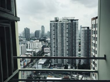 ปล่อยเช่า! Lumpini Place Rama 4 - Kluaynamthai ในราคาเพียง 9,000บาท/เดือน 1 ห้องนอน 1 ห้องน้ำ 29ตรม. ใกล้ MRT ศูนย์สิริกิติ์ เฟอร์นิเจอร์ครบพร้อมเข้าอยู่