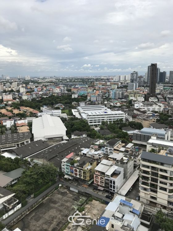 Condo Life@Sukhumvit 65