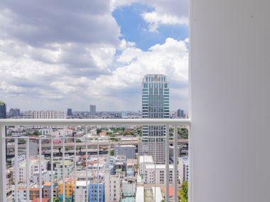 SALE! BTS RESIDENCE Condo 2-bed room @Chatujak, BTS Mochit