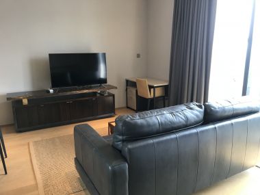 ให้เช่า! BEATNIQ Sukhumvit 32 1 ห้องนอน 43.43 ตรม. เพียง 48,000 บาท/เดือน เฟอร์นิเจอร์ครบพร้อมเข้าอยู่ (PROP000107)