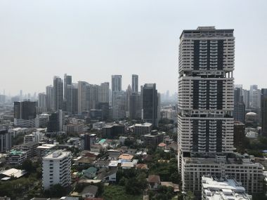 ให้เช่า! BEATNIQ Sukhumvit 32 1 ห้องนอน 43.43 ตรม. เพียง 48,000 บาท/เดือน เฟอร์นิเจอร์ครบพร้อมเข้าอยู่ (PROP000107)