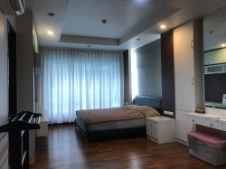 For sale at Avenue 61 2 Bedroom 2 Bathroom 10,700,000THB ully furnished
