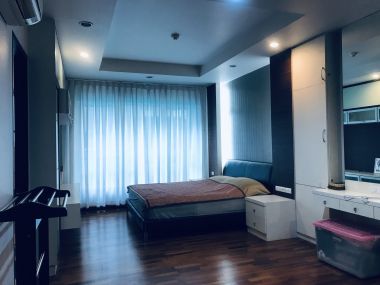 Avenue 61 ขายเพียง 10,700,000บาท รวมค่าใช้จ่ายทุกอย่าง 2 ห้องนอน 2 ห้องน้ำ 107ตรม. ใกล้ BTS เอกมัย เฟอร์นิเจอร์ครบพร้อมเข้าอยู่