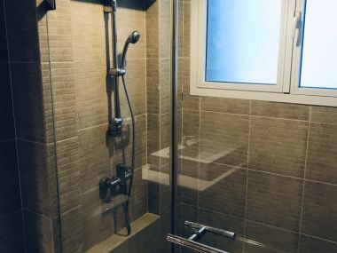 Avenue 61 ขายเพียง 10,700,000บาท รวมค่าใช้จ่ายทุกอย่าง 2 ห้องนอน 2 ห้องน้ำ 107ตรม. ใกล้ BTS เอกมัย เฟอร์นิเจอร์ครบพร้อมเข้าอยู่