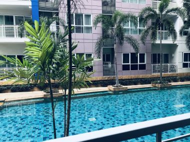 Avenue 61 ขายเพียง 10,700,000บาท รวมค่าใช้จ่ายทุกอย่าง 2 ห้องนอน 2 ห้องน้ำ 107ตรม. ใกล้ BTS เอกมัย เฟอร์นิเจอร์ครบพร้อมเข้าอยู่