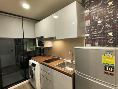 คอนโด โมดิซ รัชดา 32 ห้องสวย ทำเลดี เฟอร์นิเจอร์พร้อมอยู่ สนใจติดต่อ 086-726-5172