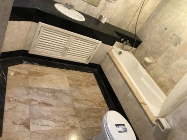 Pet friendly, partial furnished 2bed 2 bath with balcony for sale in Phrom Phong