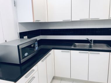 Pet friendly 2bed 2bath with big balcony and fully equipped kitchen in Phrom Phong