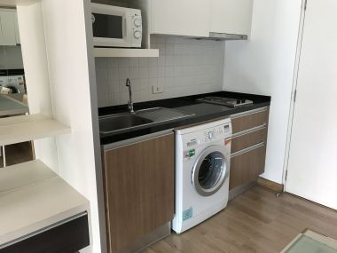 For Rent! at The Seed Musee 1 Bedroom 1 Bathroom 20,000THB/Month Fully furnished