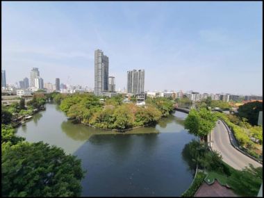 นางสาวรัญญ์นภัส