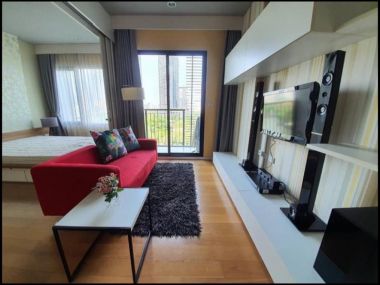 นางสาวรัญญ์นภัส