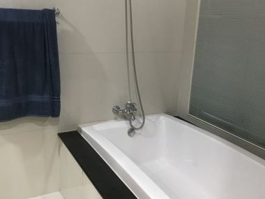 For rent at The Address Chidlom 1 Bedroom 1 Bathroom 35,000THB/month Fully furnished