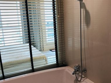 For rent at The Address Chidlom Type Studio 1 Bathroom 20,000THB/month Fully furnished