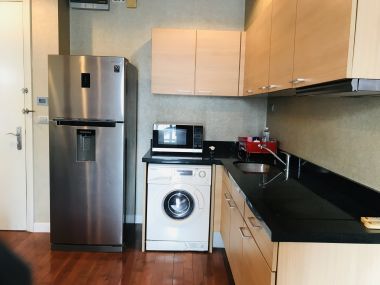 For rent at The Address Chidlom 1 Bedroom 1 Bathroom 35,000THB/month Fully furnished