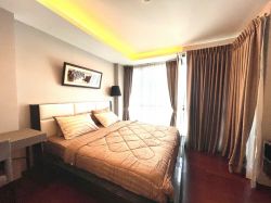 For rent at The Address Sukhumvit 61 1 Bedroom 1 Bathroom 30,000/month Fully furnished