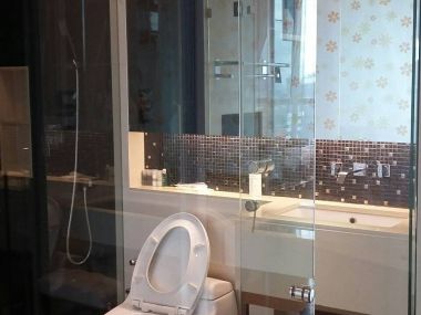 ปล่อยเช่า! The Address Sukhumvit 28 ในราคาเพียง 60,000บาท/เดือน 2 ห้องนอน 1 ห้องน้ำ 72ตรม. ใกล้ BTS พร้อมพงษ์ เฟอร์นิเจอร์ครบพร้อมเข้าอยู่