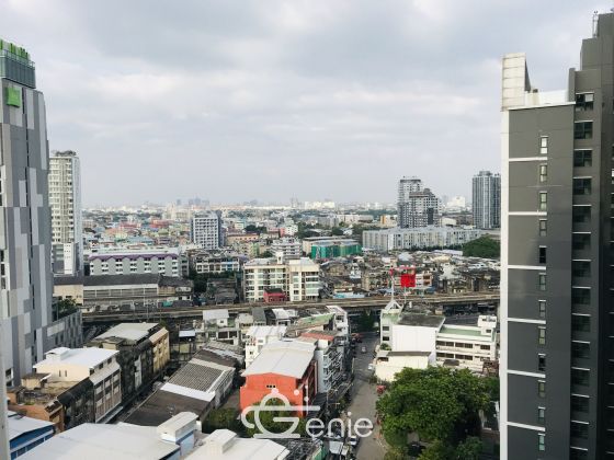 for rent! Aspire Sukhumvit 48 BTS : Phra-Khanong  Rental Price 10,000 THB/Month Type : 1 bed 1 bath & Fully Furnished Size : 32 sq.m. N Building, 17th Floor