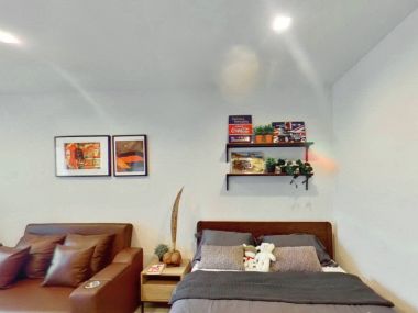 Life One Wireless, Ploenchit junction, stunning view, attractive decorations, 4 sell & rent by owner, close to Central Embassy & Chidlom and Homepro.