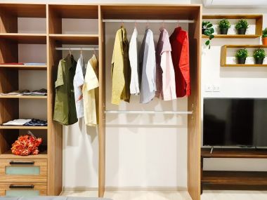 Life One Wireless, Ploenchit junction, stunning view, attractive decorations, 4 sell & rent by owner, close to Central Embassy & Chidlom and Homepro.