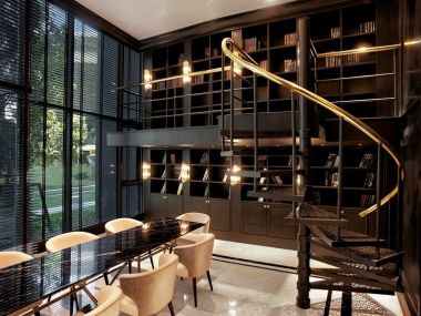 Life One Wireless, Ploenchit junction, stunning view, attractive decorations, 4 sell & rent by owner, close to Central Embassy & Chidlom and Homepro.