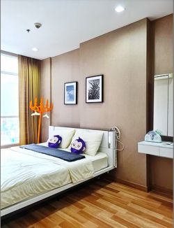 IDEO Verve Rajprarop, 2B, 24Fl., stunning view & superb decor unit, 1 step to Airport Link Rajpralop, for rent by owner.