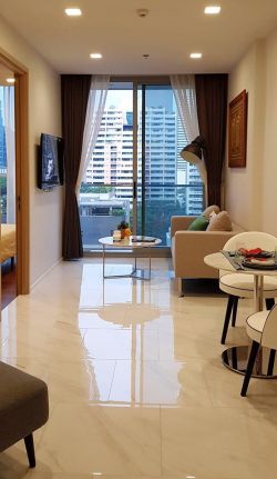 Hyde Sukhumvit 11, 2B 2B, corner unit, stunning view, attractive decorations, 4 sell by owner, hi yield, 4 minutes walk from BTS Nana.