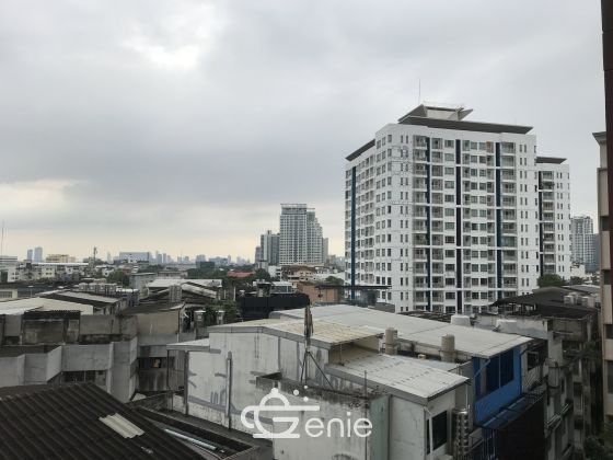 For rent at Wyne by Sansiri 1 Bedroom 1 Bathroom 16,000THB/month Fully furnished (can negotiate)