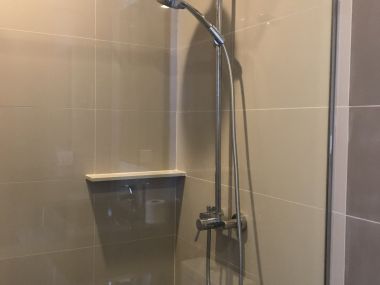 ปล่อยเช่า! Edge Sukhumvit 23 ราคาพิเศษ เพียง 55,000บาท/เดือน 2 ห้องนอน 2 ห้องน้ำ 62.5ตรม ใกล้ BTS สุขุมวิท เฟอร์นิเจอร์ครบพร้อมเข้าอยู่ PROP0000119