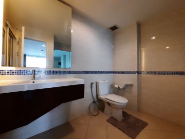 For rent and Sell at LIFE @ SUKHUMVIT 67 2 Bedroom 2 Bathroom 40,000THB/month Fully furnished