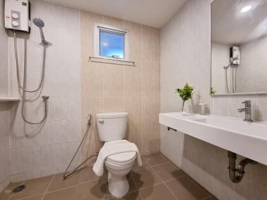 For Sale!! at LPN Ville Sukhumvit 76 33.25Sq.m. 1 Bedroom 1 Bathroom 2,290,000 THB Transfer 50/50 Fully furnished