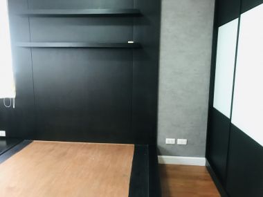 Hot Deal 2 bedroom 65 SQM ONLY 4.5 MB in Sathorn!