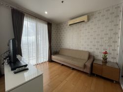 ให้เช่า Villa Sathorn 1 ห้องนอน 43ตรม ใกล้ BTS กรุงธนบุรี เพียง 12,000บาท/เดือน เฟอร์นิเจอร์ครบพร้อมเข้าอยู่