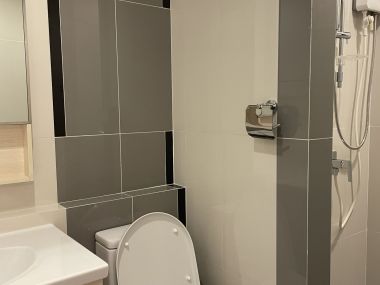 ห้องใหม่ ตกแต่งพร้อมเข้าอยู่ ใกล้บีทีเอส อ่อนนุช