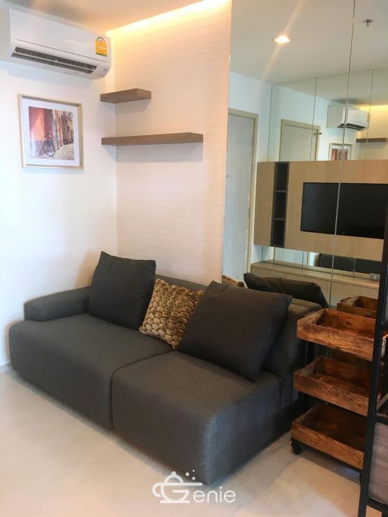 For rent Rhythm Sukhumvit 36-38  floor 5  nearby BTS   Tong lor 400 M.