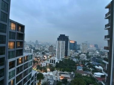 For rent condo Quattro  by Sansiri thonglor soi 4   Nearby  BTS  Thonglor