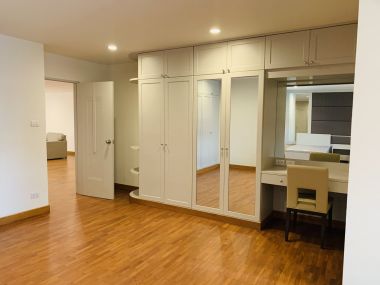 ปล่อยเช่า! The President Park Sukhumvit 24 ในราคาเพียง 120,000บาท/เดือน 4 ห้องนอน 4 ห้องน้ำ 1 ห้องแม่บ้าน 226 ตรม. ห้องใหญ่อยู่สบาย เฟอร์นิเจอร์ครบพร้อมเข้าอยู่