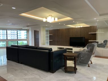 ปล่อยเช่า! The President Park Sukhumvit 24 ในราคาเพียง 65,000บาท/เดือน 4 ห้องนอน 4 ห้องน้ำ 1 ห้องแม่บ้าน 223 ตรม. ห้องใหญ่อยู่สบาย เฟอร์นิเจอร์ครบพร้อมเข้าอยู่