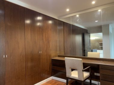 ปล่อยเช่า! The President Park Sukhumvit 24 ในราคาเพียง 65,000บาท/เดือน 4 ห้องนอน 4 ห้องน้ำ 1 ห้องแม่บ้าน 223 ตรม. ห้องใหญ่อยู่สบาย เฟอร์นิเจอร์ครบพร้อมเข้าอยู่