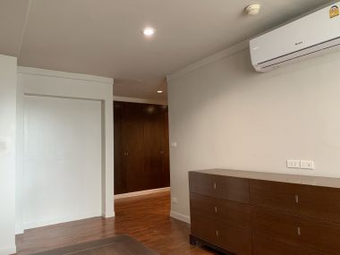 ปล่อยเช่า! The President Park Sukhumvit 24 ในราคาเพียง 65,000บาท/เดือน 4 ห้องนอน 4 ห้องน้ำ 1 ห้องแม่บ้าน 223 ตรม. ห้องใหญ่อยู่สบาย เฟอร์นิเจอร์ครบพร้อมเข้าอยู่